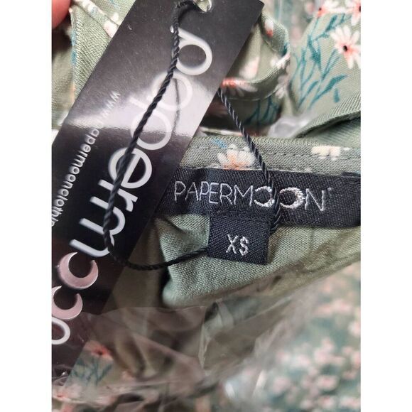 Papermoon NWT‎ Women's Green Floral Blouse Size XSmall - Picture 5 of 5